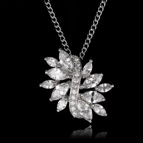 18k White Plated Swarovski Elements crystal Marquise Women's Necklace - Picture 1 of 9